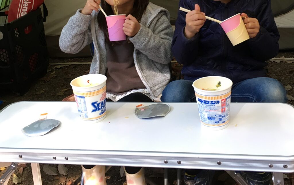 キャンプ