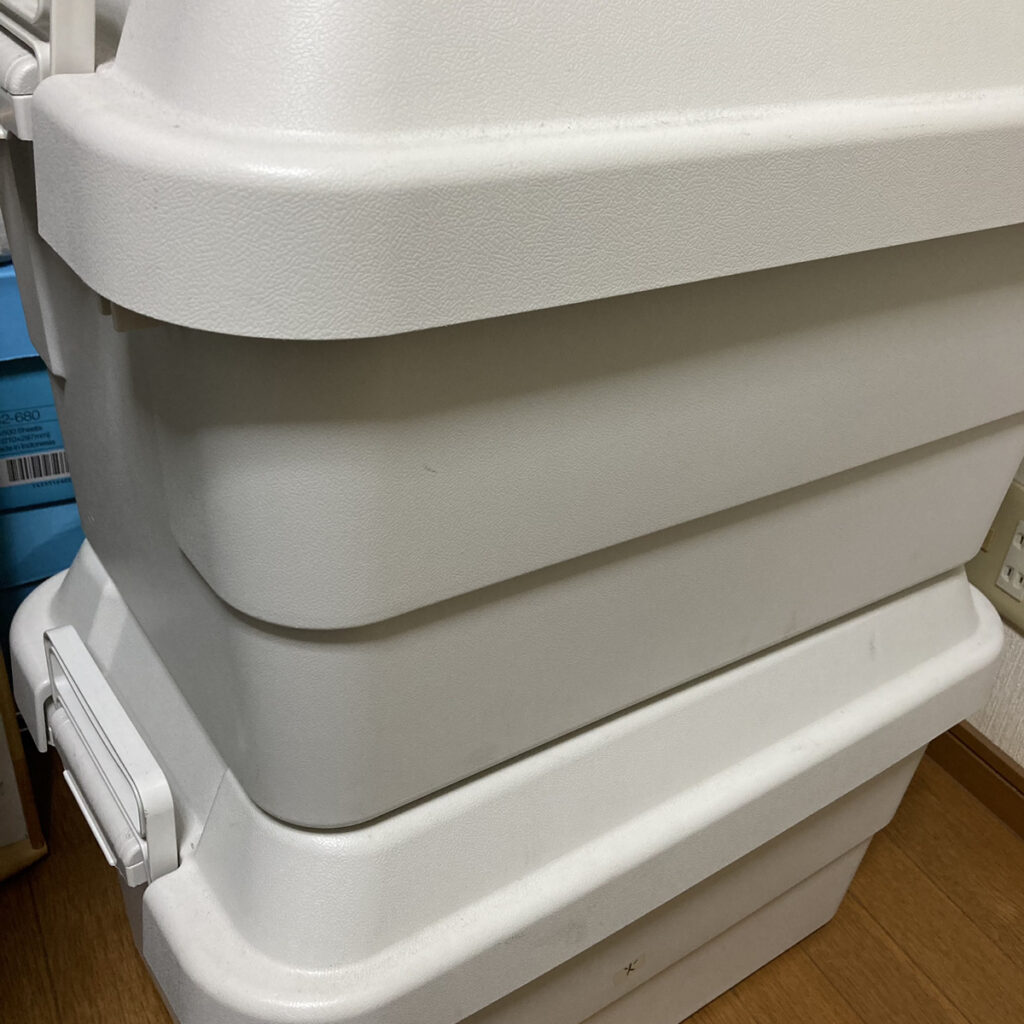 収納ボックス